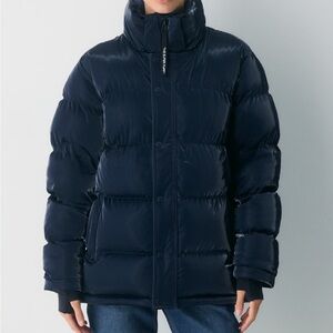 Super Puff in Liquid Shine Admiral